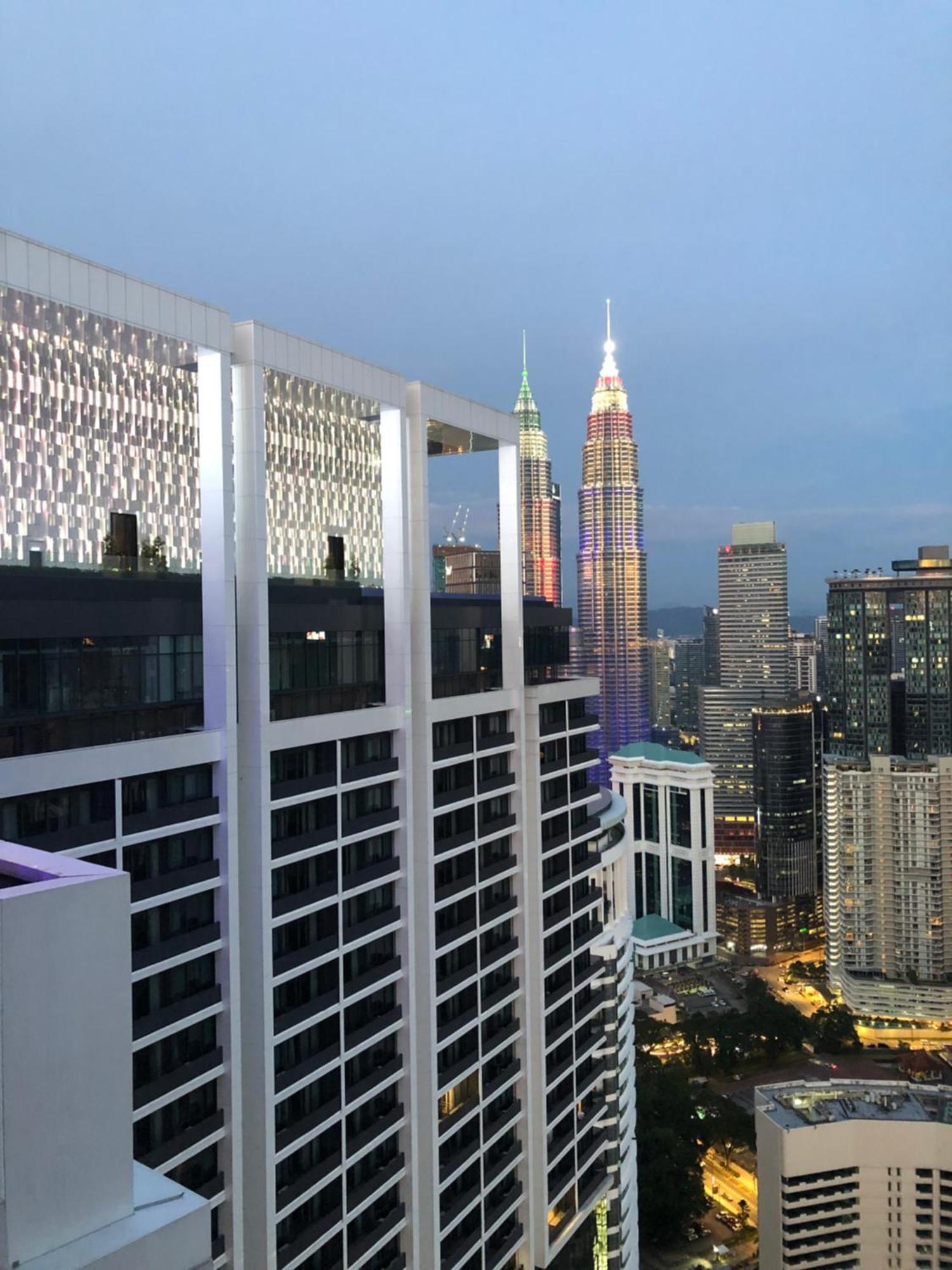 Apartamento Platinum Klcc Pool View Kuala Lumpur Exterior foto